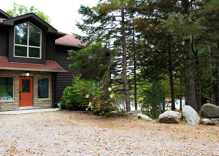 Fairy Bay Lakehouse Huntsville