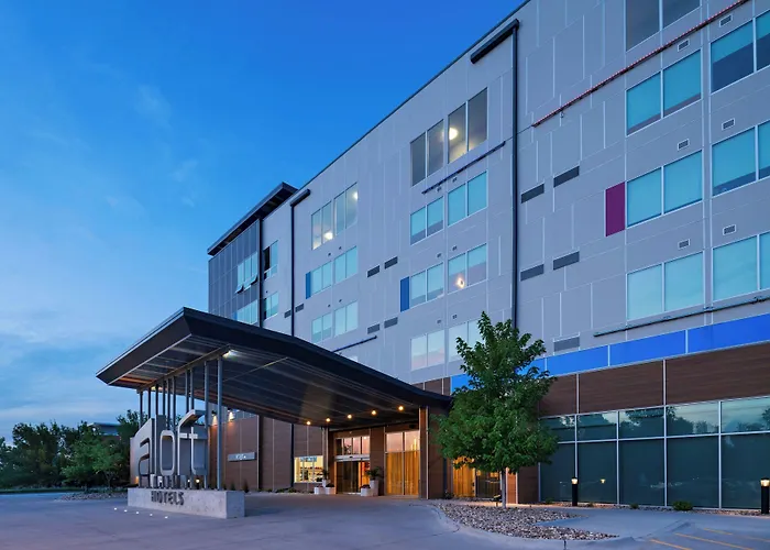 Aloft By Marriott Omaha West Hotel