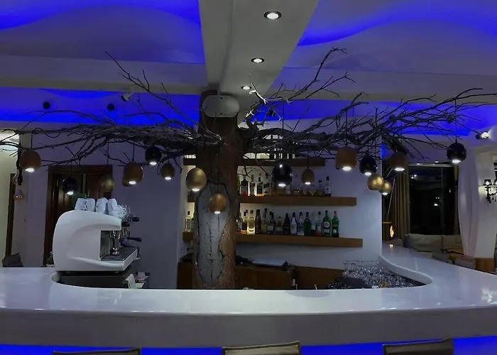 Villa Manos Hotel Karterados 