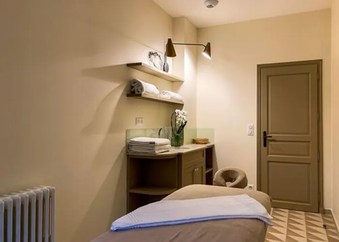 La Petite Folie Bed & Breakfast Honfleur
