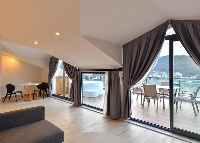 Bliss Loft Aparthotel Fethiye