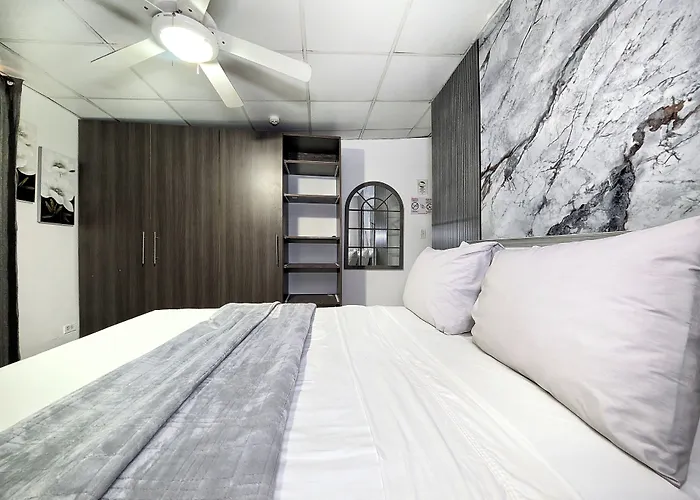 Hostal Yoha Panama City