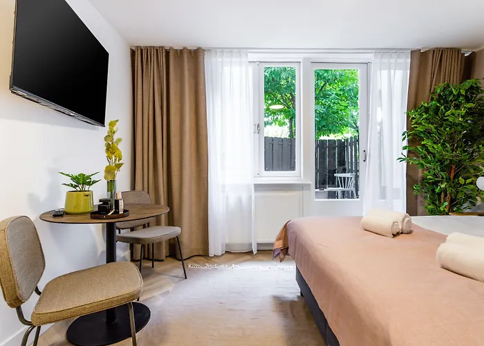 City Rooms Amsterdam Hemonystraat - Digital access