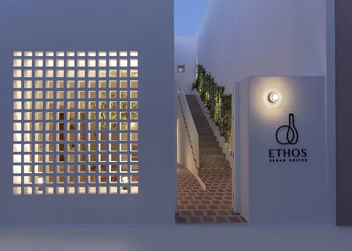 Ethos Vegan Suites Fira, Santorini