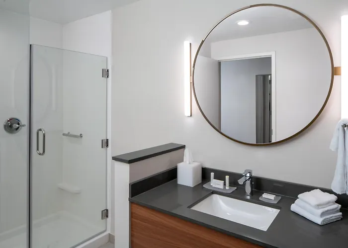 Fairfield By Marriott Inn & Suites Pensacola Pine Forest Ferry Pass