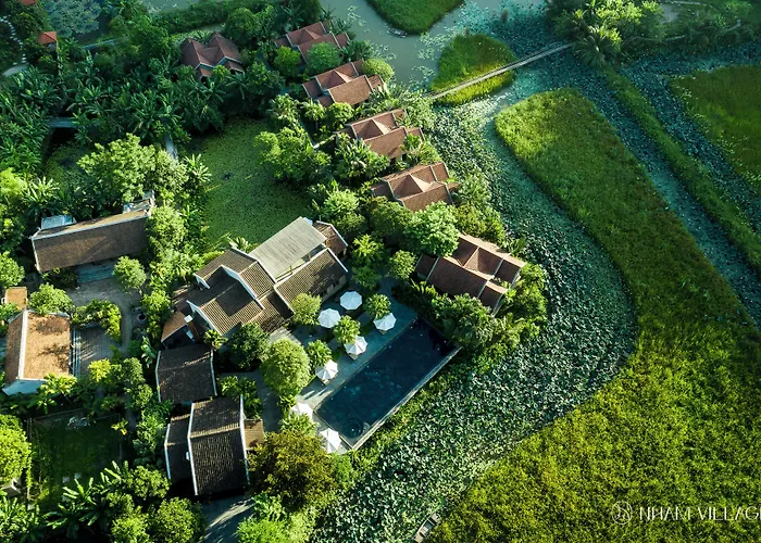 Nham Village Resort Ninh Bình