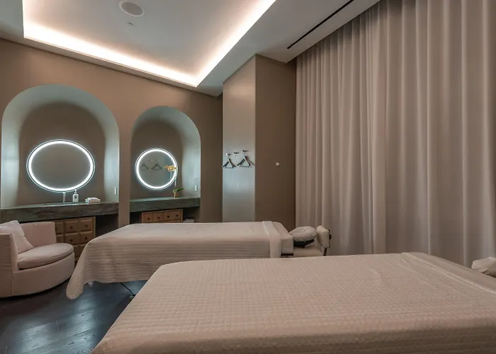 City Escapes Suites At Sls Lux Brickell Building Miami