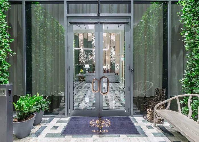 City Escapes Suites At Sls Lux Brickell Building Miami