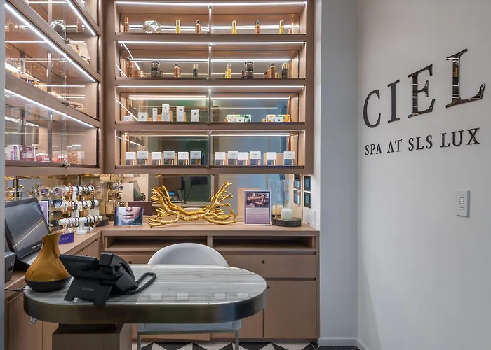 City Escapes Suites At Sls Lux Brickell Building Miami