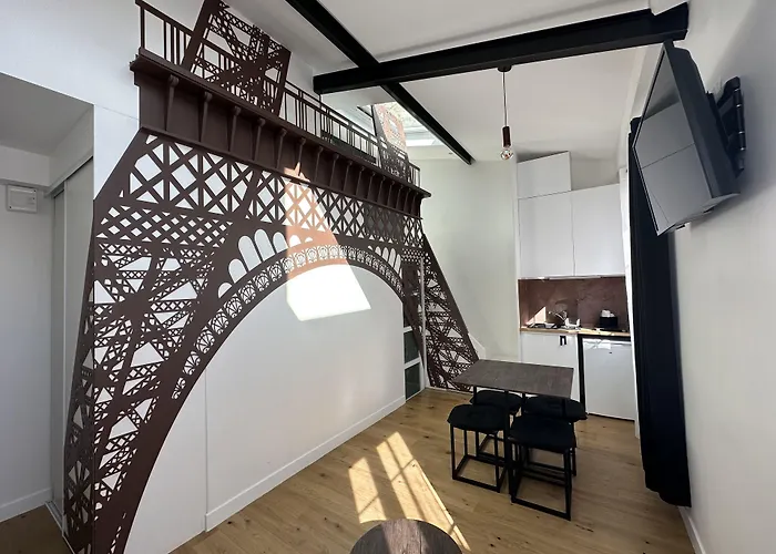 Aparthotel Beatrice et Emmanuel Meublé Eiffel à Paris