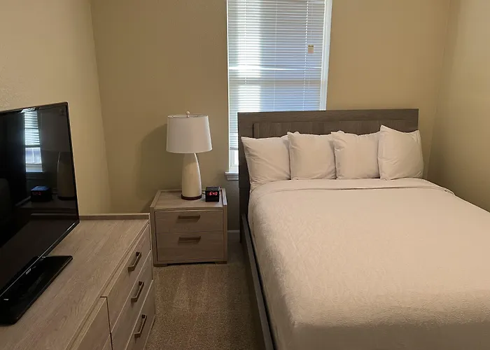 Washburn Hotel Suites Topeka