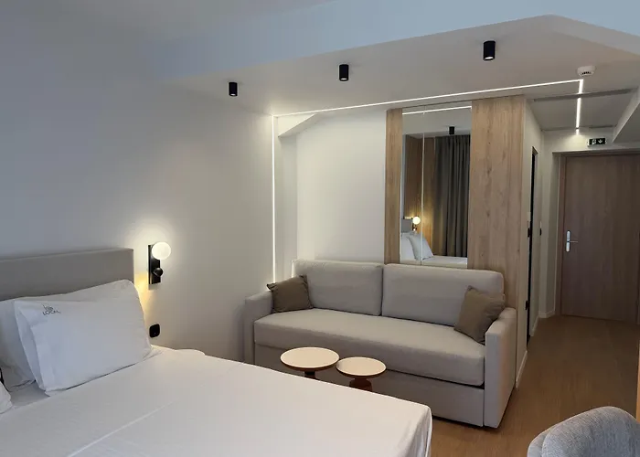 Aparthotel Local Urban Living Volos