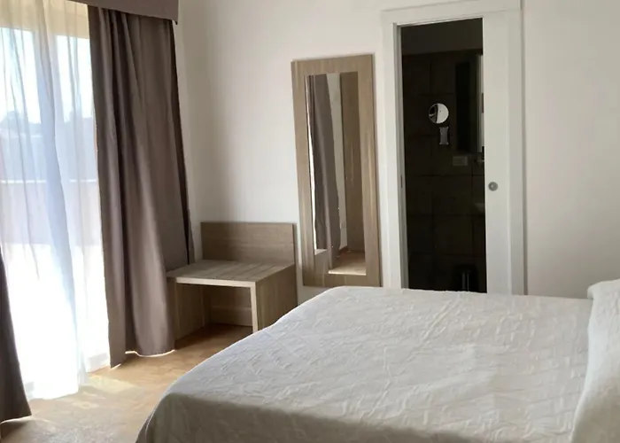 Hotel Nova Domus Aurelia Rome