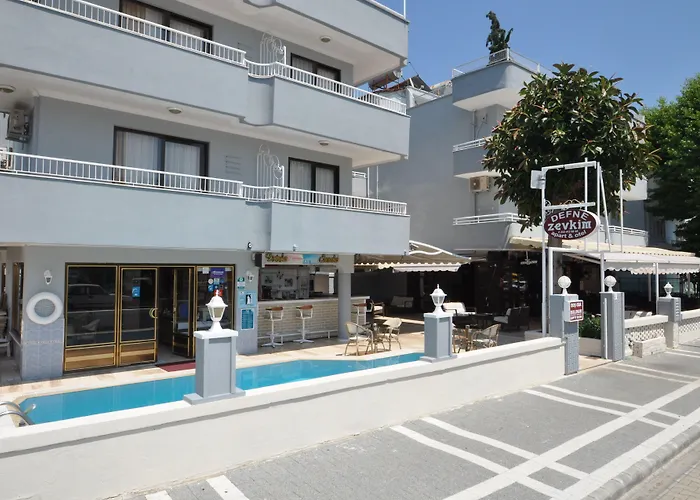 Defne & Zevkim Hotel Marmaris