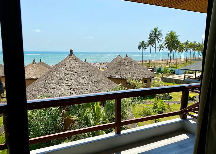 Lemon Beach Resort Elmina