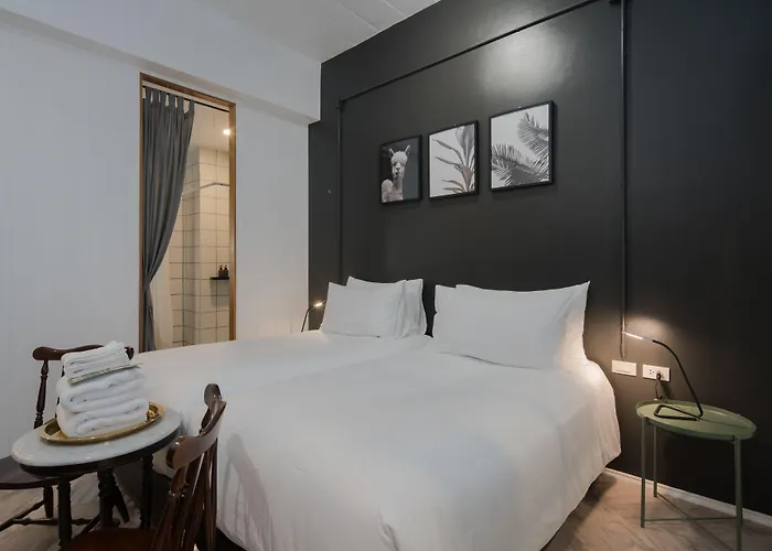 Blu Monkey Boutique Phuket Town Hotel
