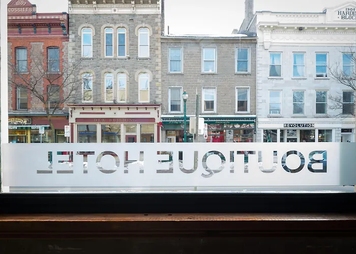 48 King West Boutique Hotel Brockville