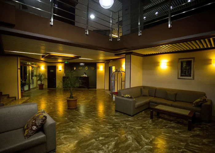 Hotel Corner Inn Batoemi