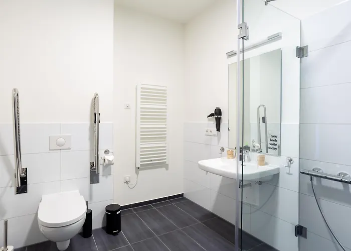 limehome Mönchengladbach Fliethstraße