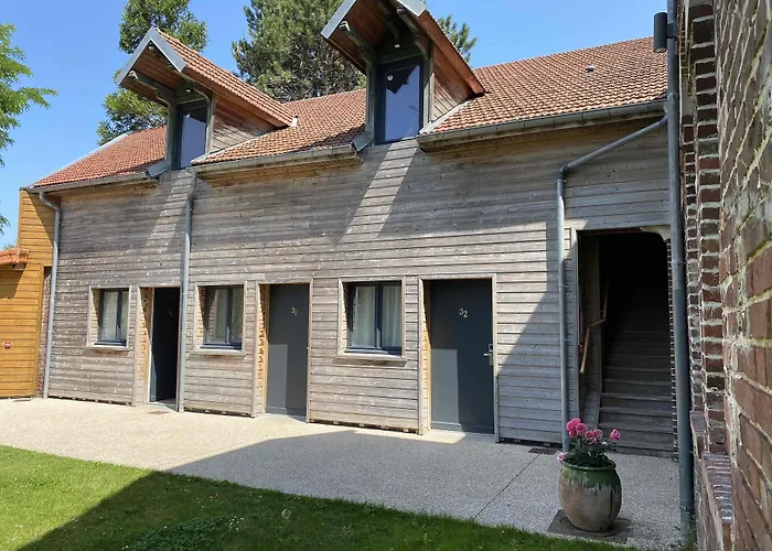 Mayrena Hotel Restaurant Eu (Seine-Maritime)