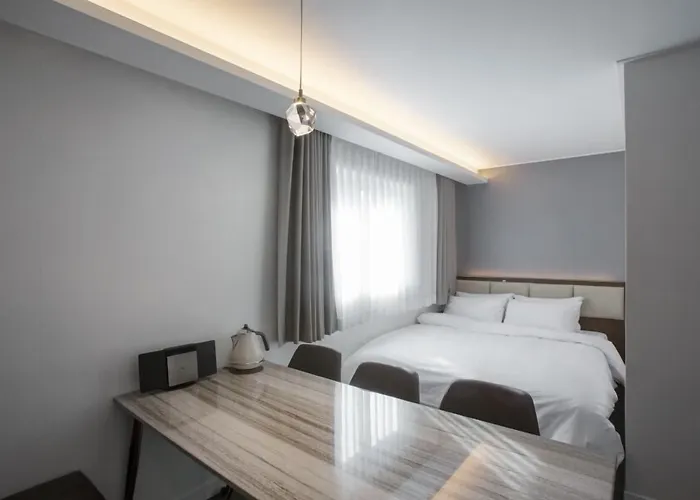 Busan Lounge 26 Hotel