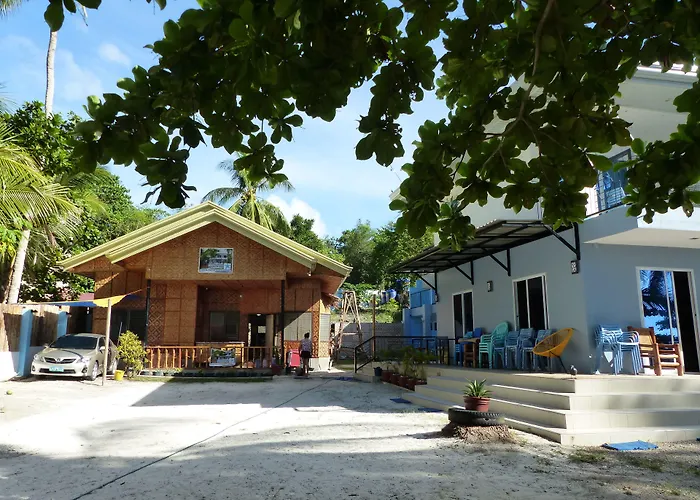 D & B Bluestar Beach Resort Panglao Island