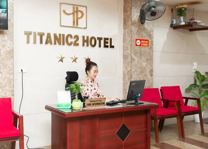 Titanic 2 Hotel Hanói