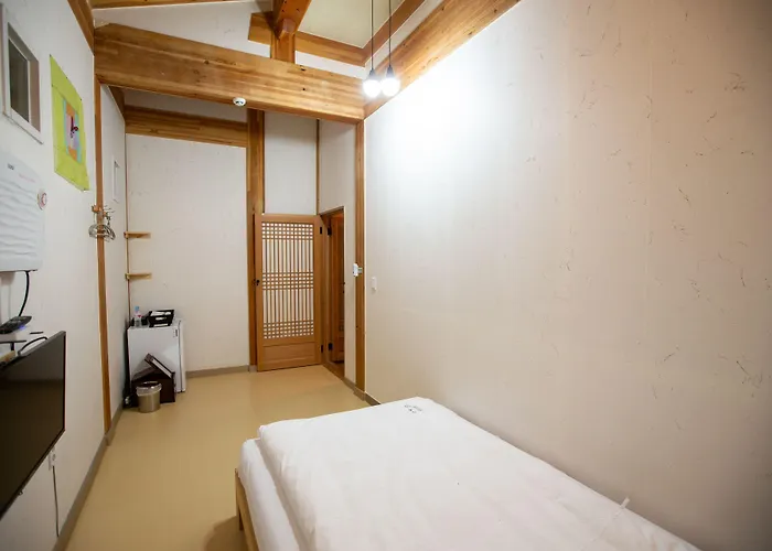 Nabijam Hanok Hotel Jeonju