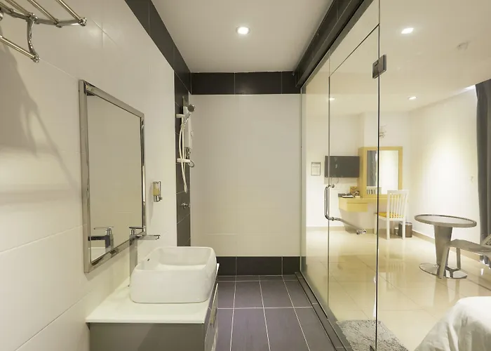 East Sun Hotel Sekinchan