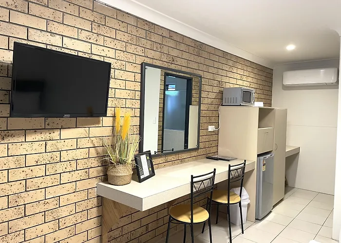 Esk Caravan Park & Rail Trail Motel