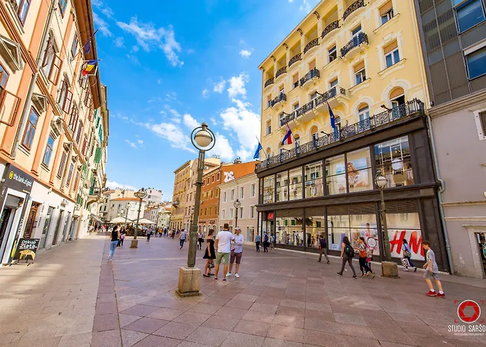 Deluxe Ploech Hotel Rijeka
