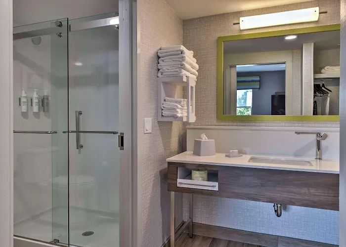 Hampton Inn & Suites Keene