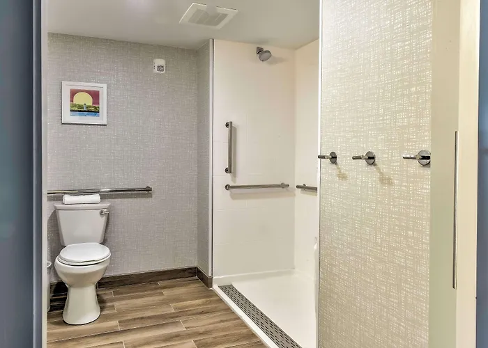 Hampton Inn & Suites Keene