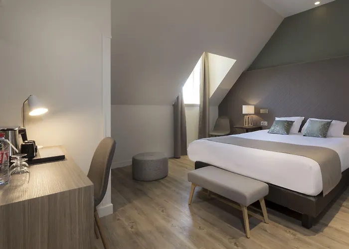 Demeure Des Remparts Aparthotel Provins