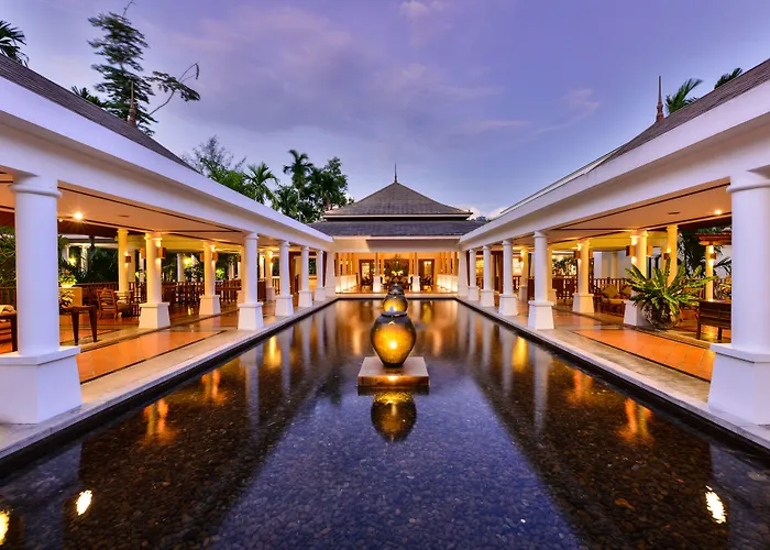 Naithonburi Beach Resort