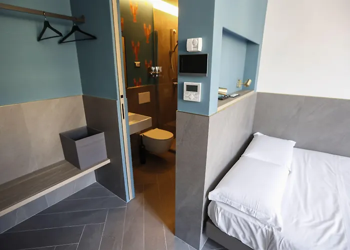 Ottaviano Smart Rooms Roma