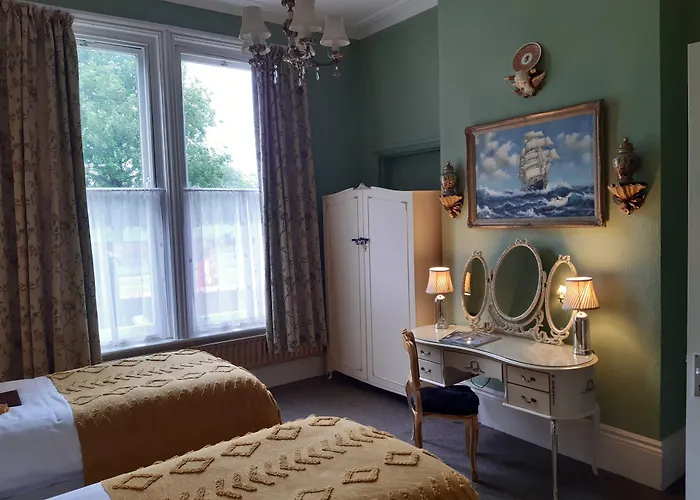 Holywell House Bed & Breakfast Loughborough