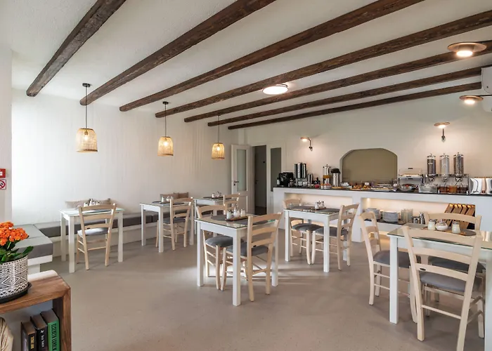 Hotel Rigas Adamantas