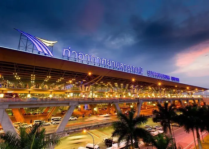 โรงแรมเดอะโฮม กรุงเทพมหานคร