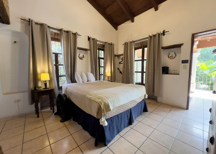 Hotel Cacique Real Antigua