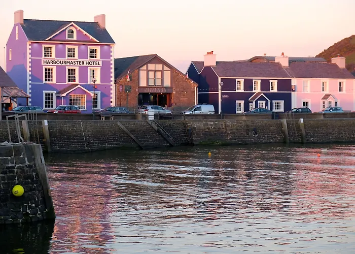 Harbourmaster Hotel Aberaeron