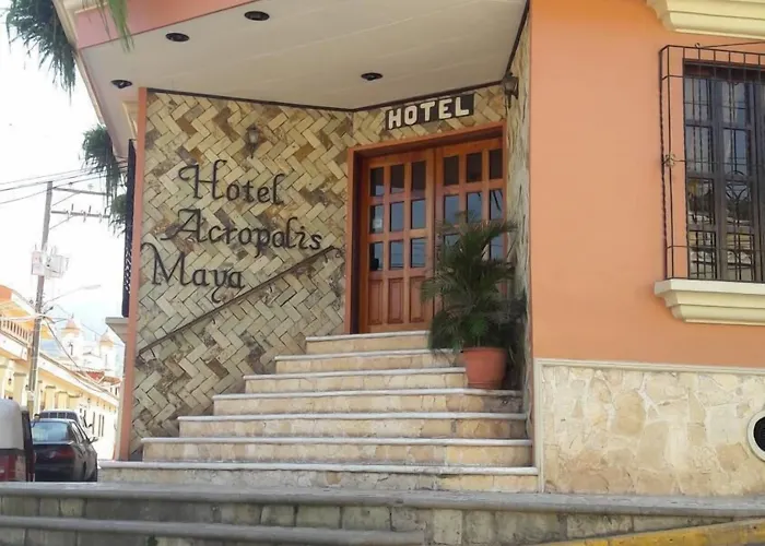 Hotel Acropolis Maya Copan