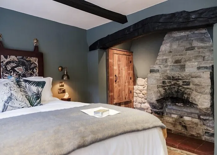 Castle Inn West Lulworth