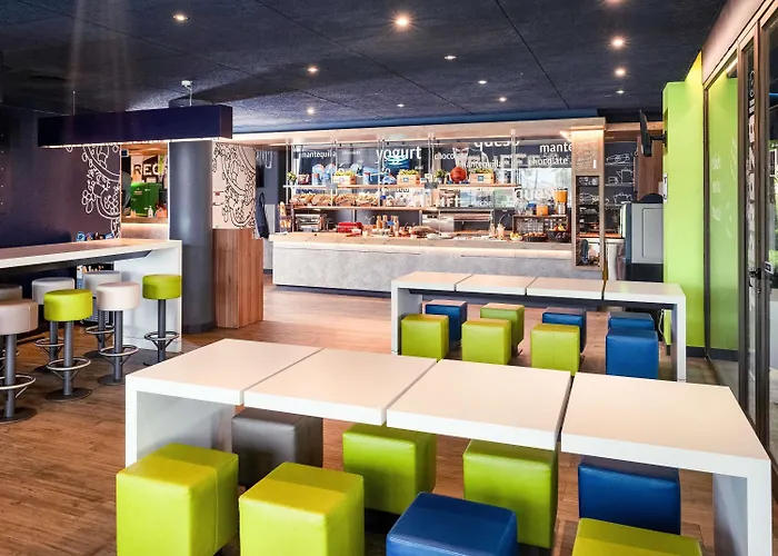 Ibis Budget Malaga Aeropuerto Avenida De Velazquez