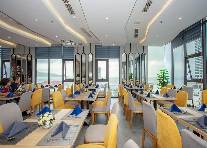 Grand Ocean Luxury Boutique - Infinity Rooftop Pool Da Nang