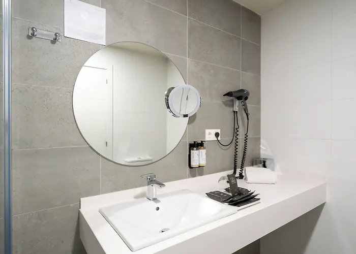 Bilbao City Center By Abba Suites