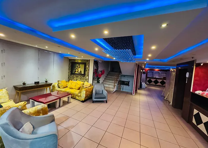 Red White Hotel İstanbul