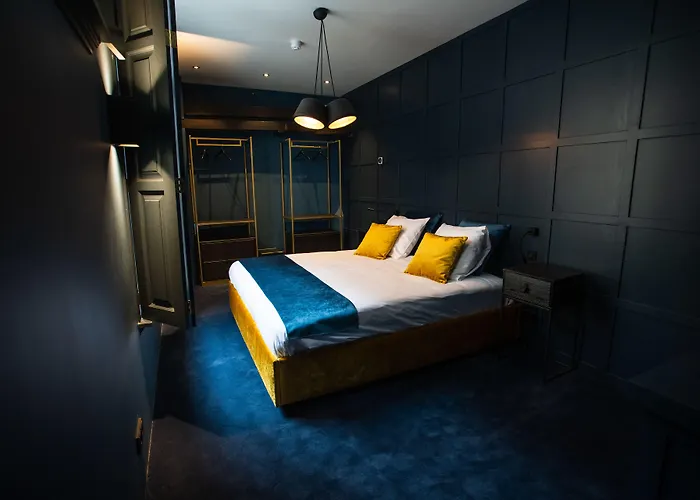 CTY Books Hotel Leiden