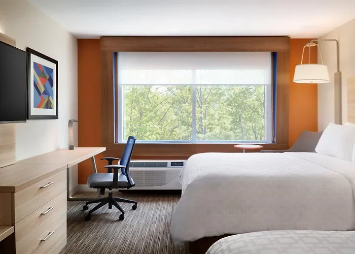 Holiday Inn Express & Suites - Jacksonville-Camp Lejeune Area By Ihg