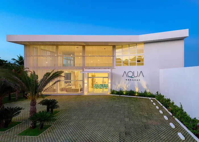Hotel Aqua Boracay Balabag 